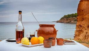 Café Caleta: A Warm Welcome