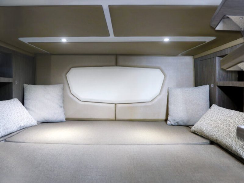 Ranieri 330 Just Venture 38